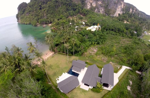 Krabi Villa | The Beach House