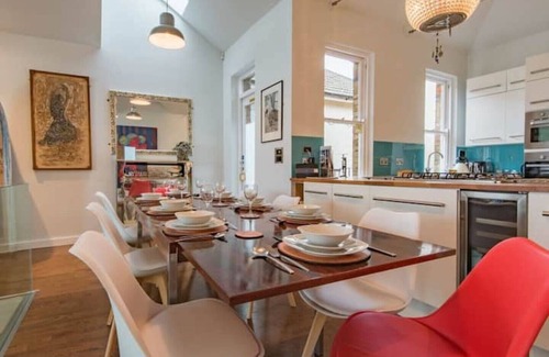 Margate House | The Beach House - The beach is on our door step!