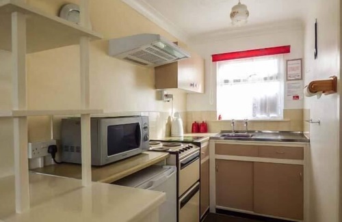 Scratby Cottage | THE BEACH ROAD CHALET PARK, NO. 107, family friendly in Scratby