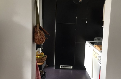 Carnac Apartment | The beach two minutes away, beautiful apartment with private garden and south terrace
