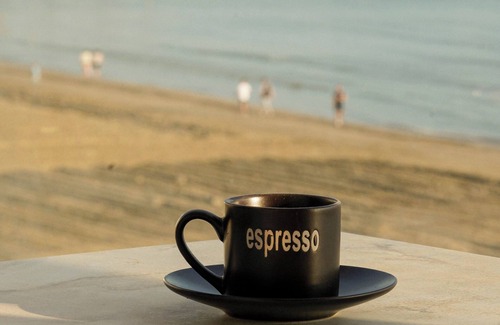 Durres Apartment | The Beachfront Apartment