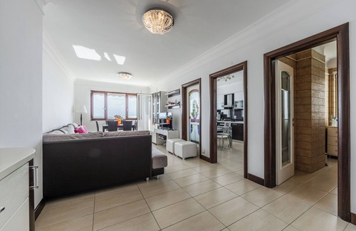 Durres Apartment | The Beachfront Horizont by PS