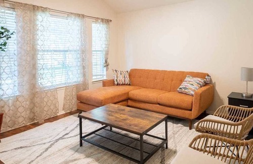 Denton House | The Beacon on Beatriz