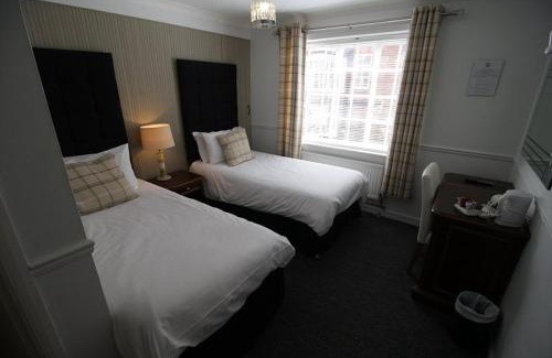 Wantage Hotel | The Bear Hotel