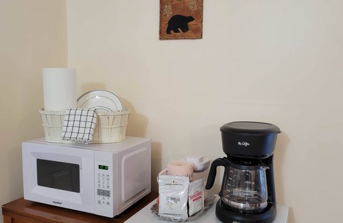 Grand Marais Apartment | The Bear's Den At Sweet Dreams Overlook