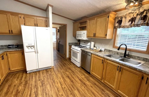 Spring Brook House | The Bears Den @ Spring Brook Resort