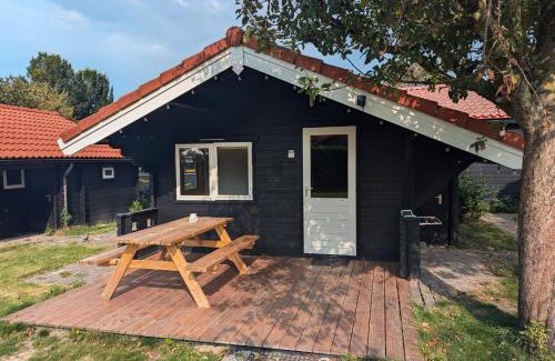 Opperdoes House | The Bee - Trekkershuts & Apartment