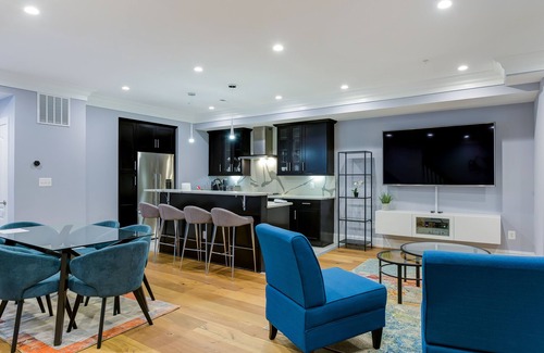 Stanton Park Condo | The Bell On Capitol Hill. A Power House Location.
