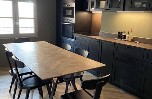 Couronne Urbaine Apartment | The Bell Tower Apartment