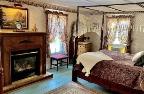 Canandaigua Bed & Breakfast | The Bella Ella B&B
