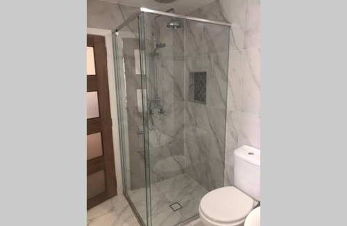 Killcare Heights Apartment | The Belle of Killcare- Private Luxury with Sea views - we are not the resort which is across the road