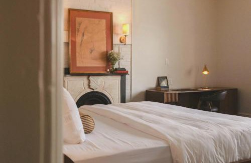 Kingston Hotel | The Belvedere Hotel - Kingston
