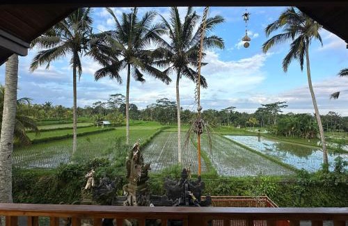 Petak House | The BENAWAH Villa