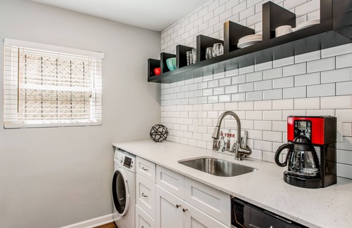 Midtown Condo | The best location in the heart of Midtown Atlanta