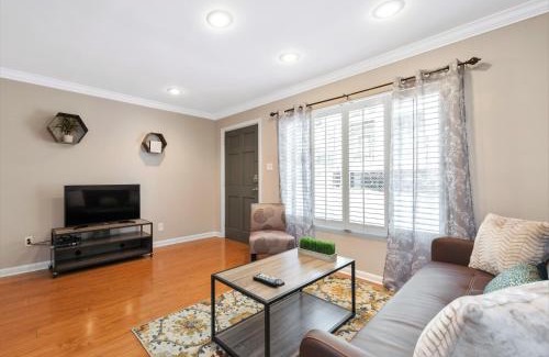Midtown Apartment | The Best Midtown Location by Piedmont Park
