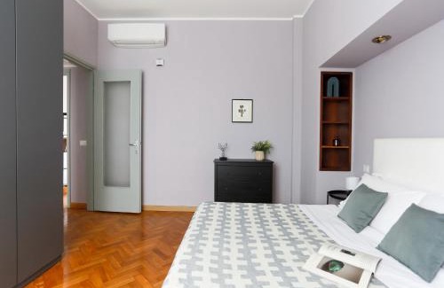 Porta Tenaglia Apartment | The Best Rent - Spacious one-bedroom apartment in Moscova district