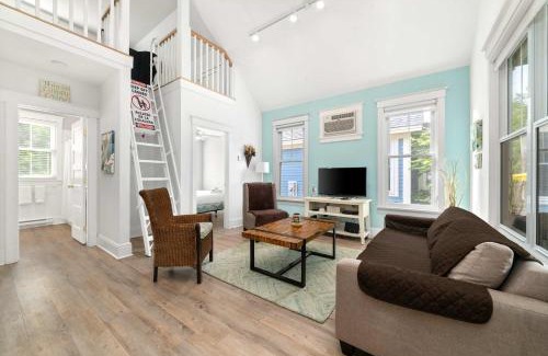 Cherry Valley House | The Birches - 16 Farmview
