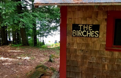 Mount Vernon Cabin | The Birches - Large 3 Bedroom Cottage on Torsey Lake, Mount Vernon ME