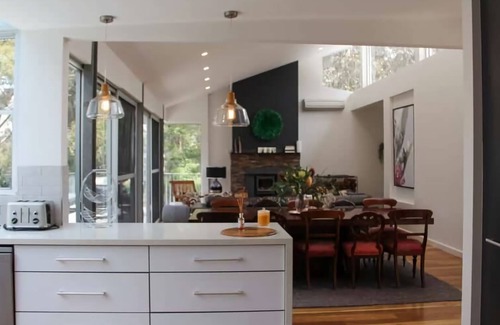 Hepburn Springs House | The Bird House ~ Hepburn Springs/Daylesford
