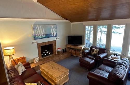 Mayfield House | The Bird's Nest