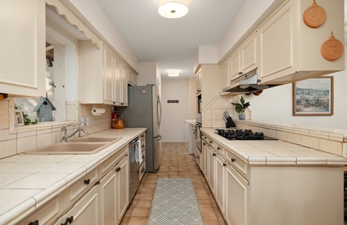 Monte Alto House | The Birdhouse on the Rio - A South Texas Retreat for Nature Lovers & Families!