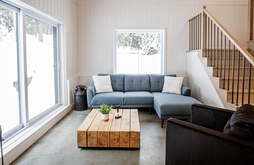 Sainte-Beatrix Ski Chalet | The Black Mill
