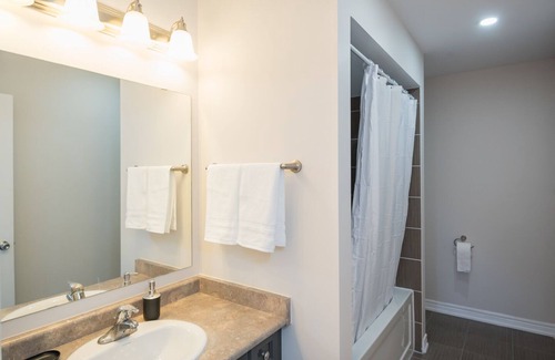 Bowmanville House | The Bliss has its unique style and a relaxing porchn