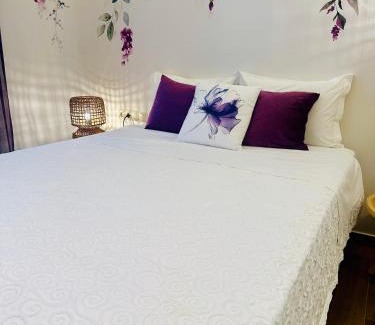 Loutraki Apartment | The Blooming Project