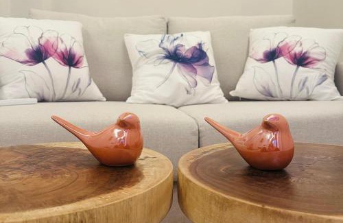 Loutraki Apartment | The Blooming Project