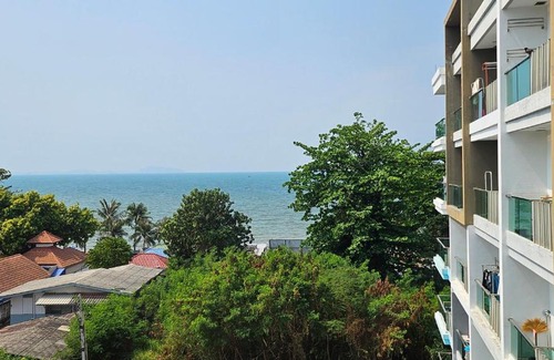 Saen Suk Apartment | The Blu X Seaview บางแสน F5 R140