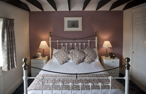 Temple Grafton Hotel | The Blue Boar