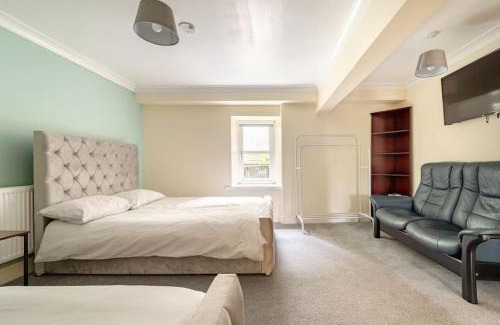 Egremont House | The Blue House holiday home