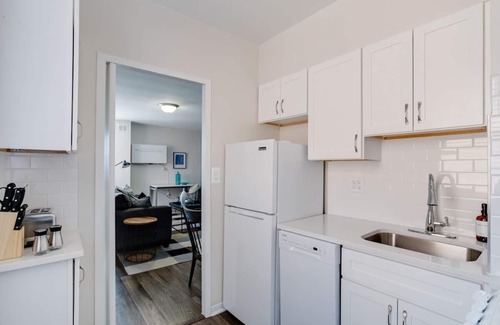 Tuscany - Canterbury Apartment | The Blue Jay at Broadview