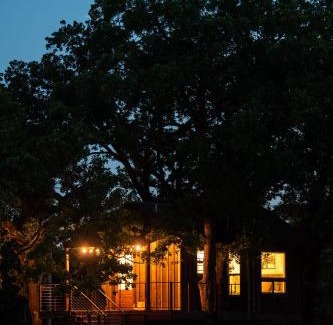 Elm Mott Other | The Blue Jay Treehouse 15MIN to Magnolia Baylor