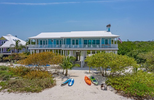 North Captiva House | The Blue Marlin - Beachfront Oasis with Private Beachside Pool & Boat Dock