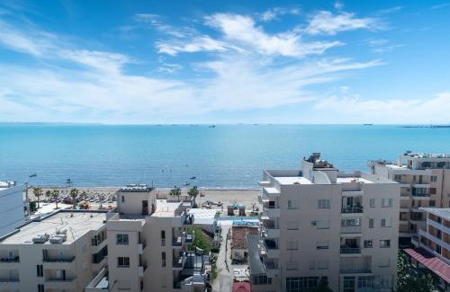 Shkembi i Kavajes Apartment | The Blue Pearl Apartment