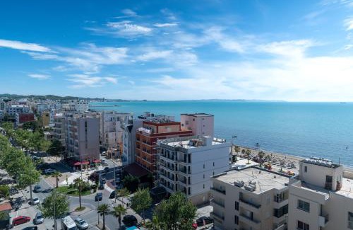 Shkembi i Kavajes Apartment | The Blue Pearl Apartment