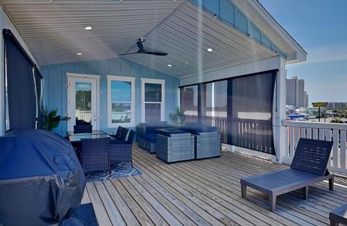 Holiday Beach House | The Blue Pearls