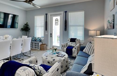 Holiday Beach House | The Blue Pearls