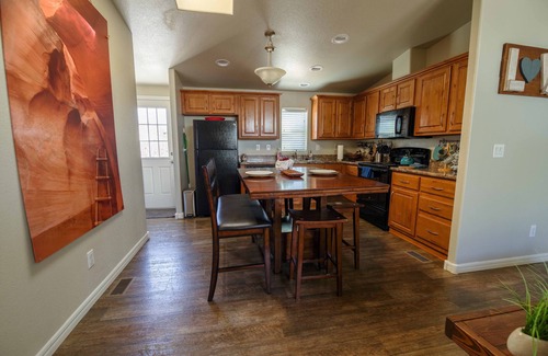 Page House | The Blue Willow *NEW