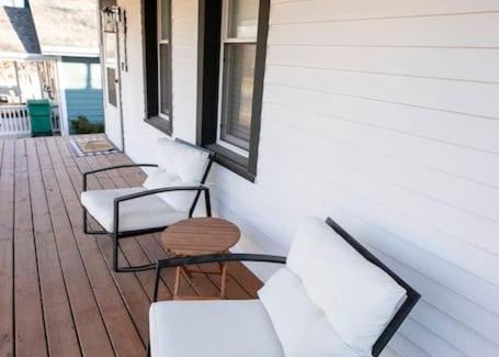 Wakefield House | The Bluecat Bungalow