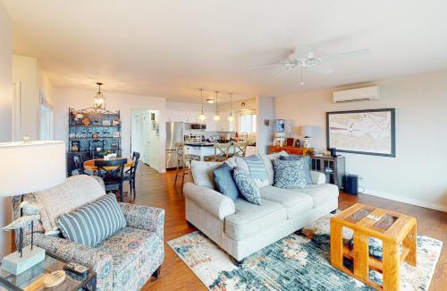 Port Angeles East House | The Bluff Cottage
