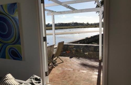Bayswater House | The Boat House