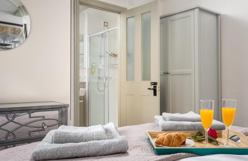 Winchcombe House | The Bolt Hole, Winchcombe, Charming Dog-Friendly Cottage