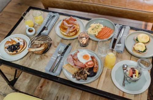Gullane Hotel | The Bonnie Badger