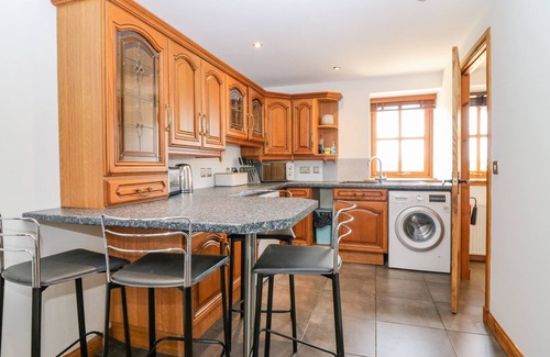 Peterhead Cottage | THE BOTHY, pet friendly, with a garden in Hatton, Aberdeenshire