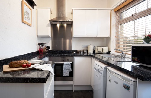 Chathill Cottage | The Bothy - sleeps 4 guests in 2 bedrooms