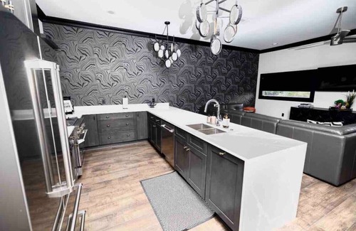Algiers Apartment | The Boulevard (Midtown Algiers)