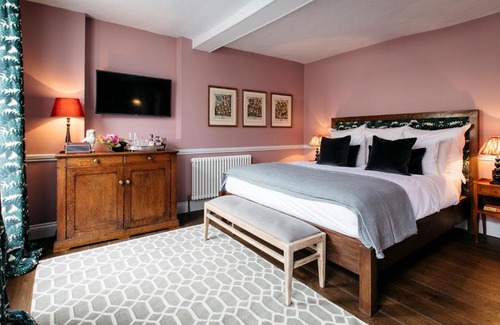 Shipston on Stour Hotel | The Bower House, Restaurant & Rooms