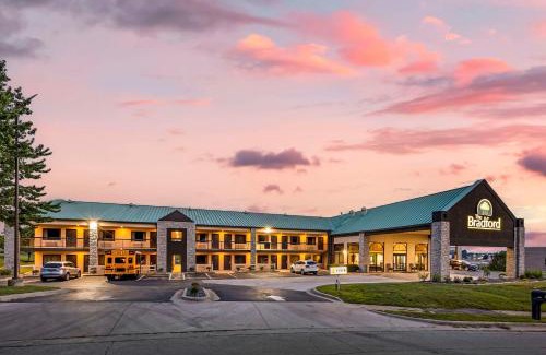 Springfield Hotel | The Bradford Hotel, an Ascend Collection Hotel